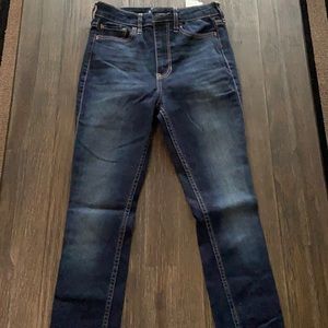 ☀️Hollister Jeans 1S☀️